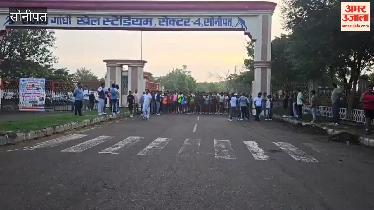 Sonipat dominates the men's category at the Sonipat Mini Marathon; athlete from Karnal takes first place in the women's category.