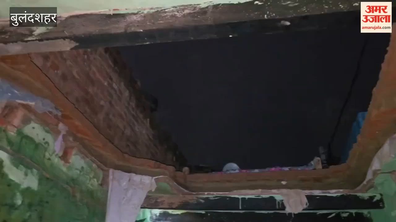 Major accident during wedding ceremony several injured after roof collapses referred to higher medical center in Bulandshahr