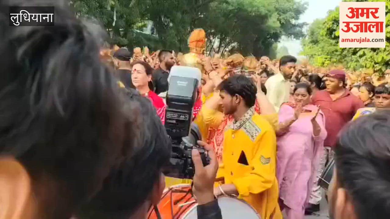 Pandit Dhirendra Shastri's 'Hanumant Katha' begins in Ludhiana today; 'Kalash Yatra' taken out.
