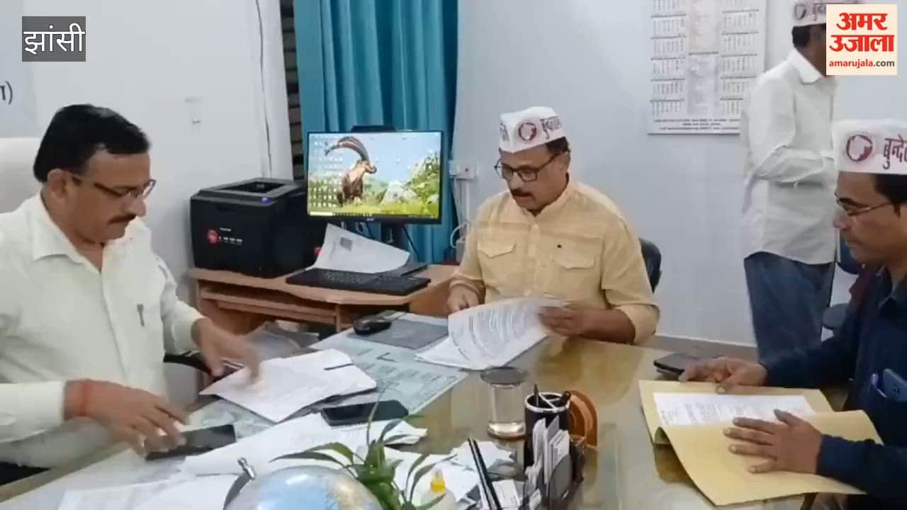 The issue of delays in electricity connections and the deployment of TG-2 employees was raised.