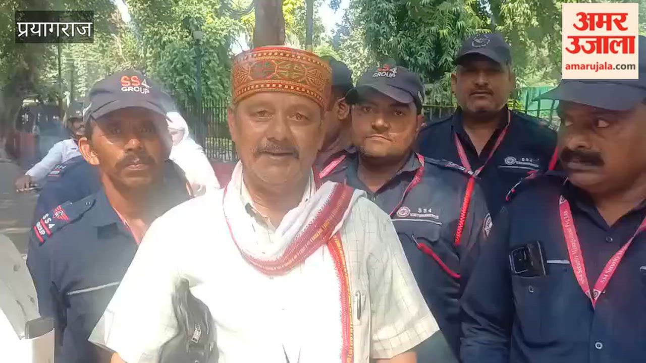 Private security guards at the railway hospital expressed outrage over not receiving their salaries for six months.