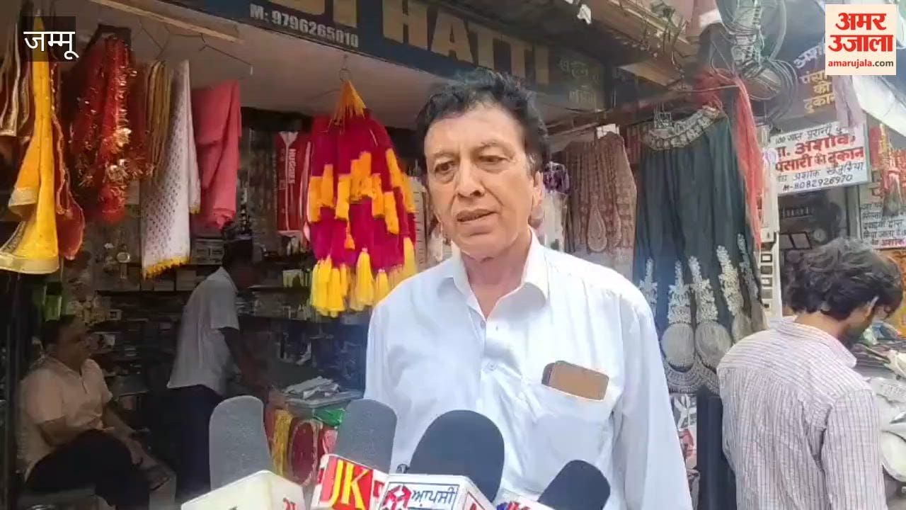 Theft at a shop near Hanuman Chowk in RS Pura
