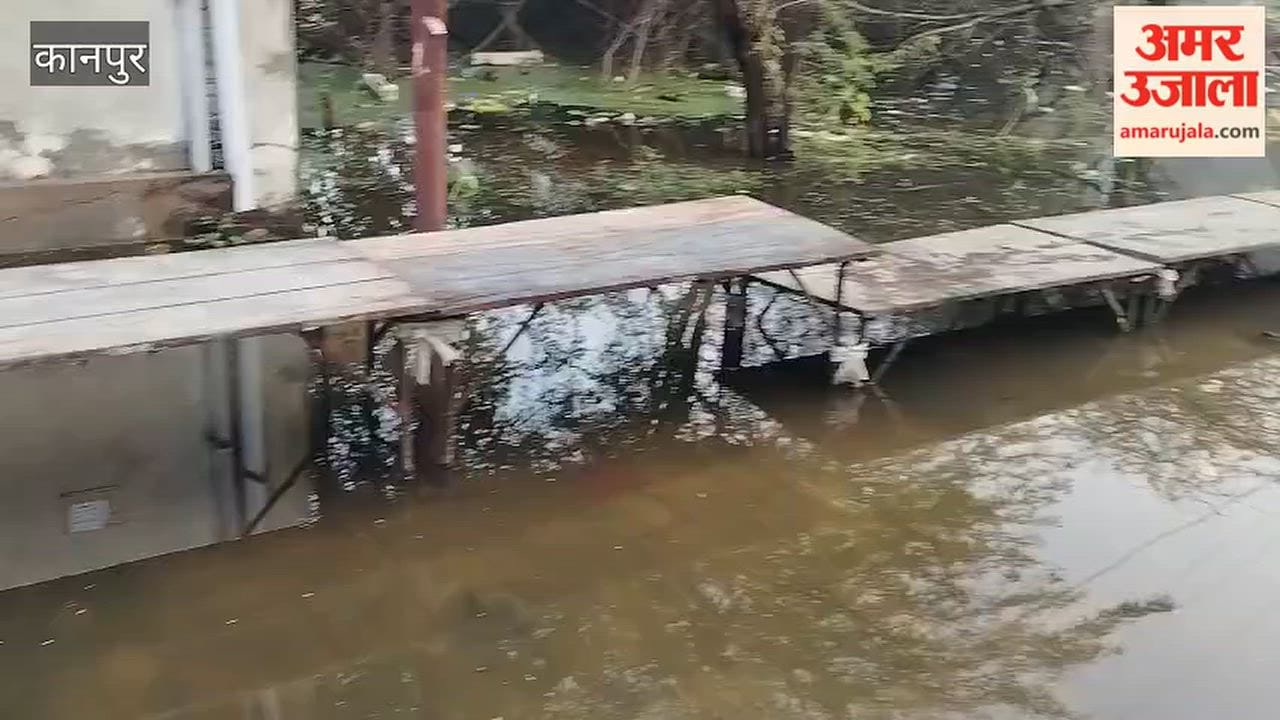 Floodwaters Inundate Balajipuram; Residents Create Path Using Wooden Platforms