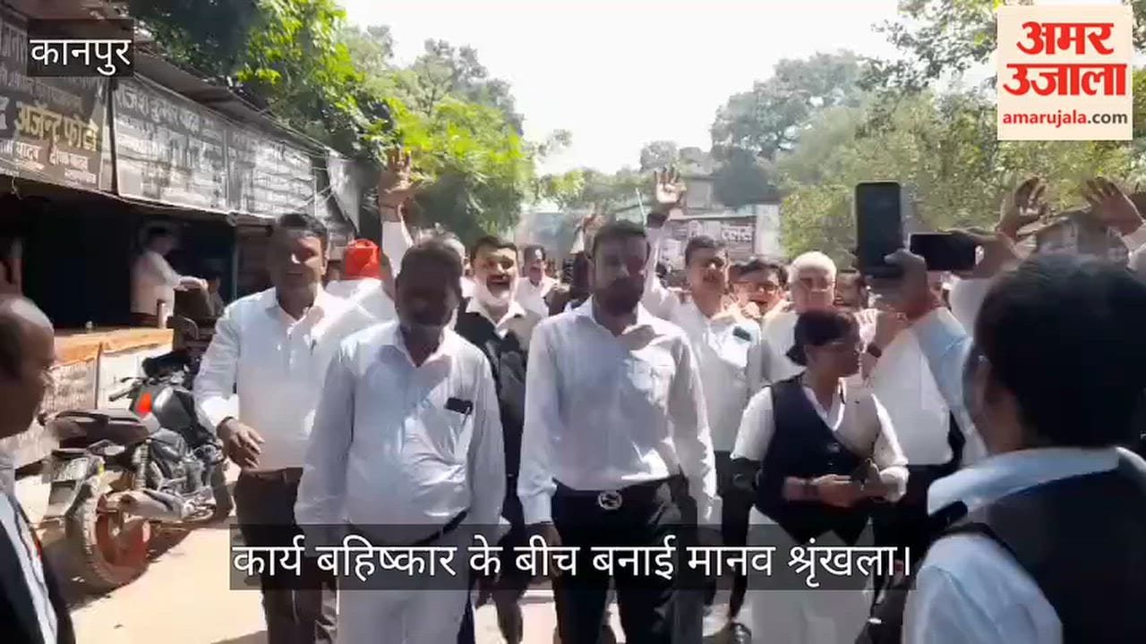 Kanpur Massive display of lawyer unity court proceedings remained stalled for the third consecutive Wednesday