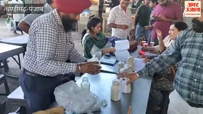 The Food Supply Department conducted a raid on a food corner in the Sector 19 Sadar Bazaar market, Chandigarh.