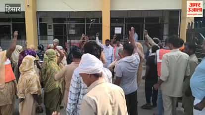 Sanitation workers in Hansi up in arms again; work halted once more following a prolonged strike.