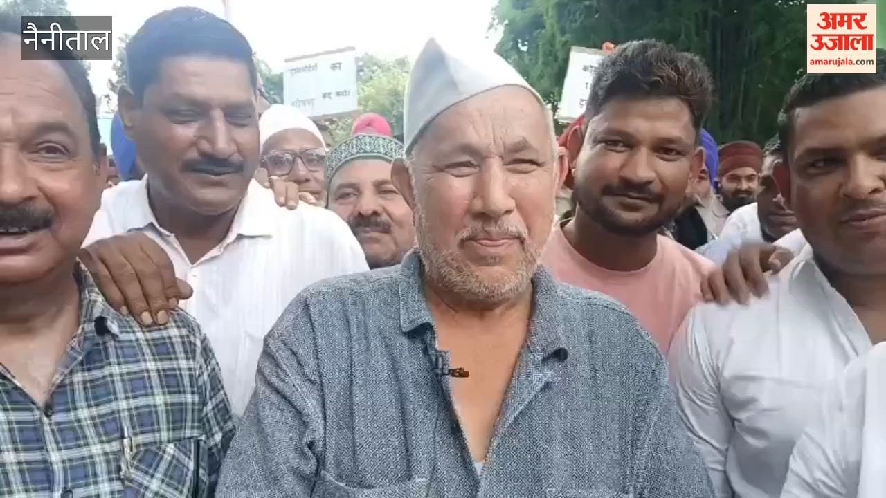 Demand for ban on ten-wheeler trucks in Kosi river