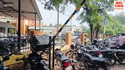 District Hospital Barrier Fails to Stop Private Vehicles