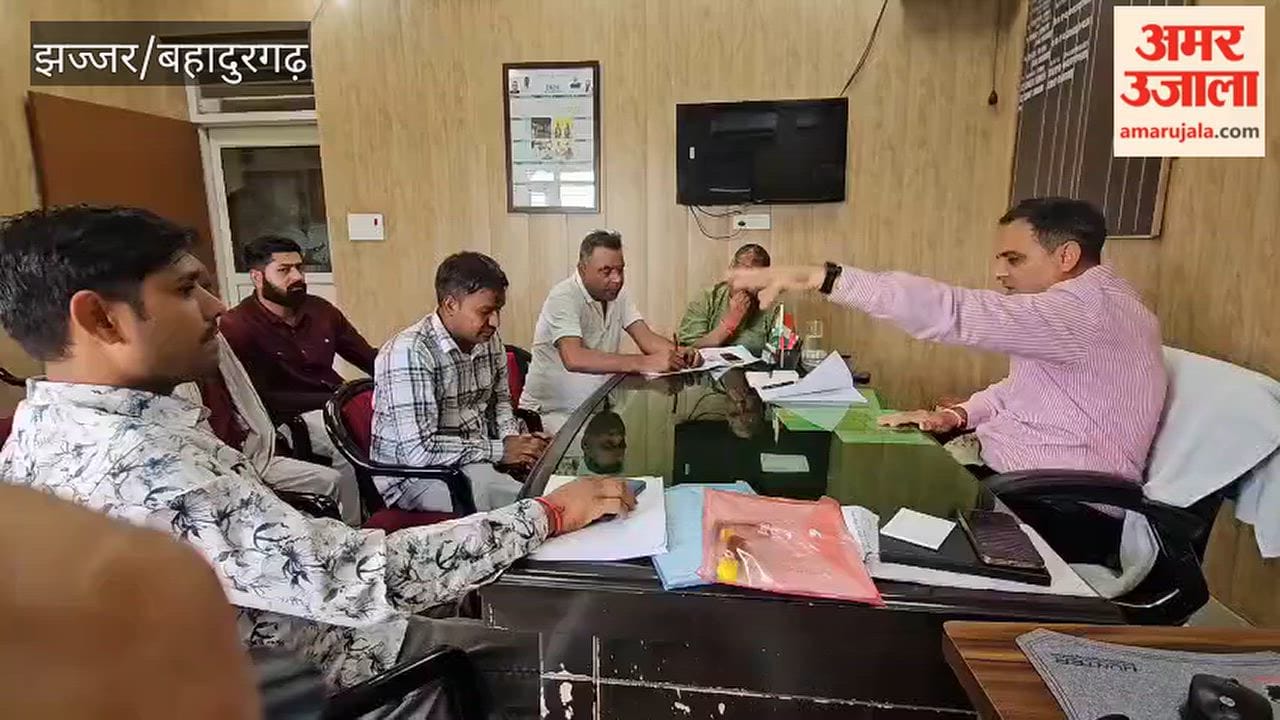 Panch of Lohat village in Badli accuses Sarpanch of forging signatures.