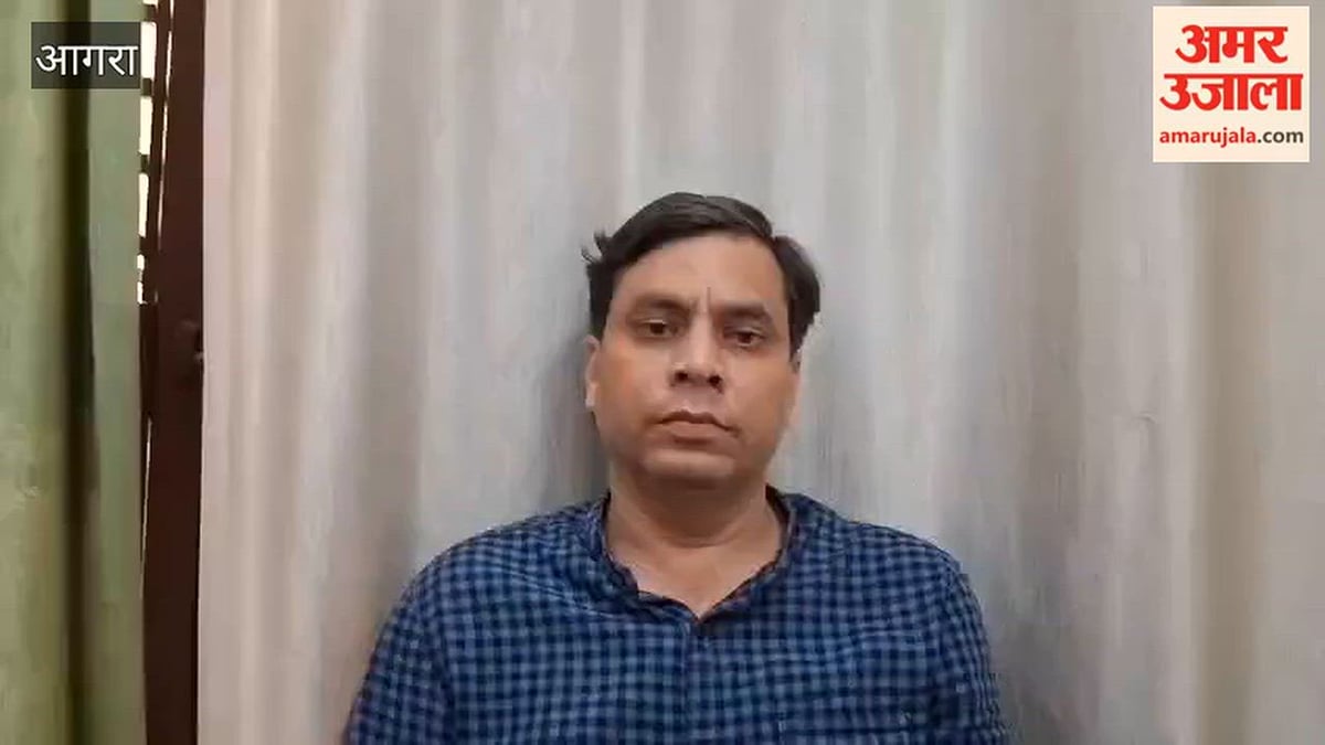 VIDEO: फेसबुक पर लास्ट दिन लिख जहर खाने जा रहे युवक को अछनेरा पुलिस ने बचाया