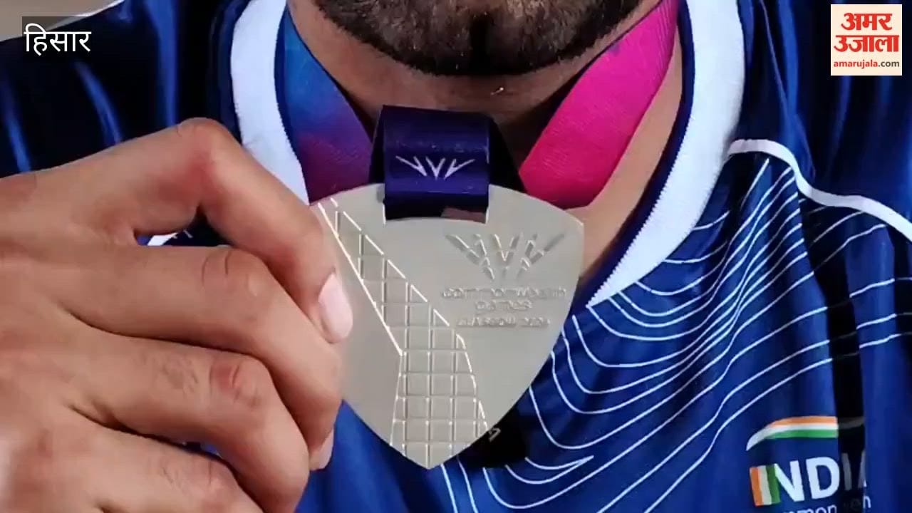 Hansi boxer Narender Berwal creates history; wins bronze medal at the Asian Games for the second consecutive time.
