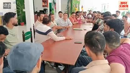Srinagar: Photographers meet, discuss new challenges