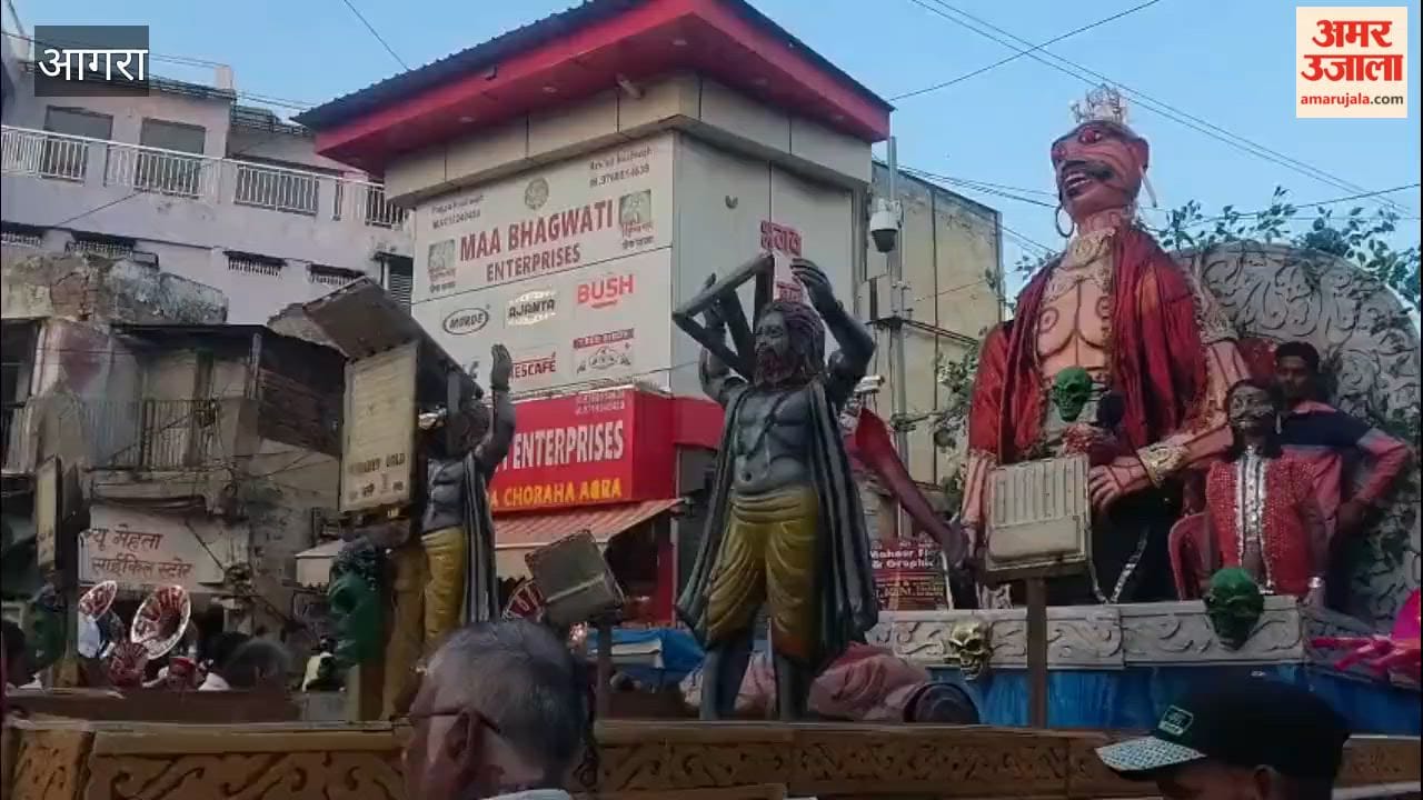 Shri Ramlila Mahotsav: “With the might of his arms, Dashakandhar conquers the world”... Dashanan roared, brandishing his sword.