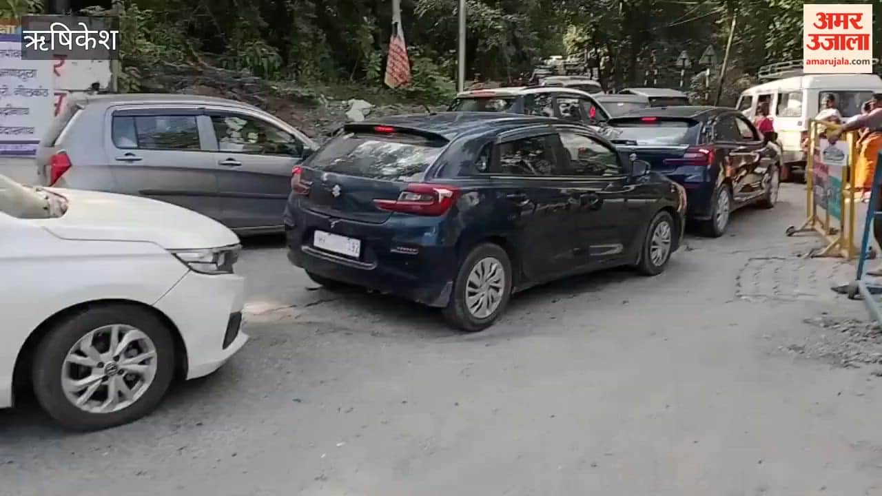 Massive traffic jam in Rishikesh over the weekend
