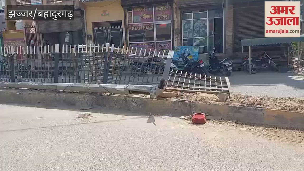 Trailer mounts divider after going out of control in Jhajjar; major accident averted.
