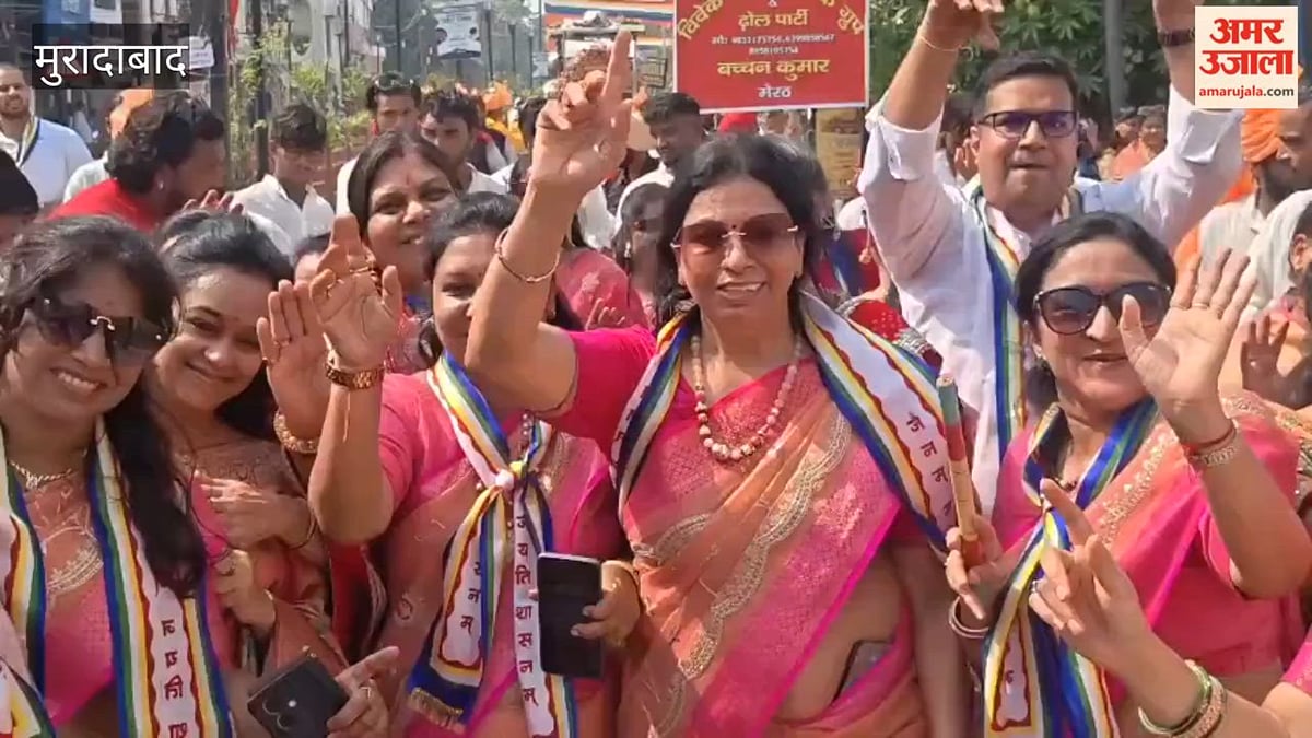 मंदिर स्थापना दिवस पर निकली रथयात्रा