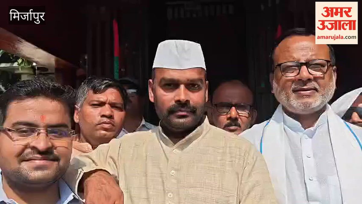 गांधी जयंती पर प्रतिमा पर माल्यार्पण कर दी श्रद्धांजलि, VIDEO