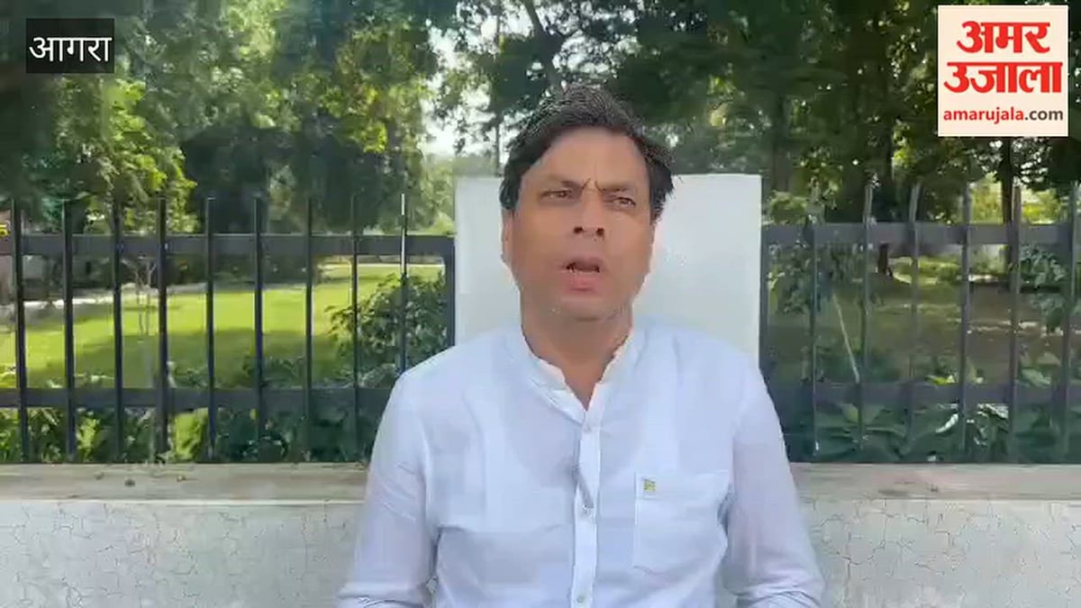 VIDEO: भीषण आग से टेंट गोदाम राख, मवेशी झुलसे