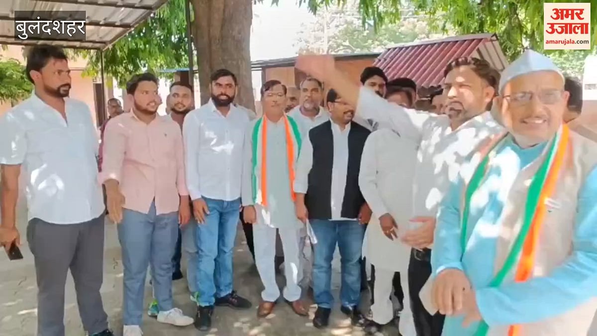 बुलंदशहर में कांग्रेस कार्यकर्ताओं ने एसएसपी से की नगर कोतवाल के खिलाफ कार्रवाई की मांग