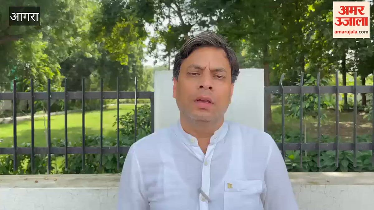 VIDEO: ठेकेदार पिता-पुत्र ने सपा के पूर्व मेयर प्रत्याशी को धमकाया