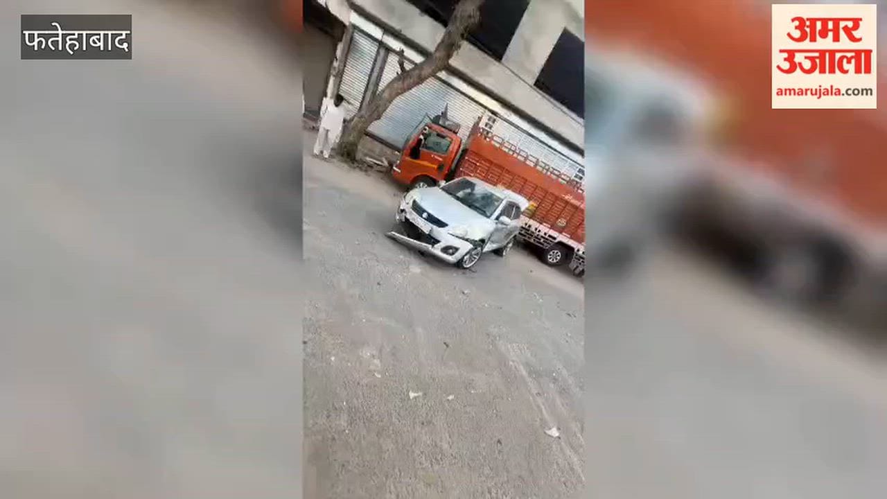 Two cars collide on Bighar Road in Fatehabad; occupants have a narrow escape.