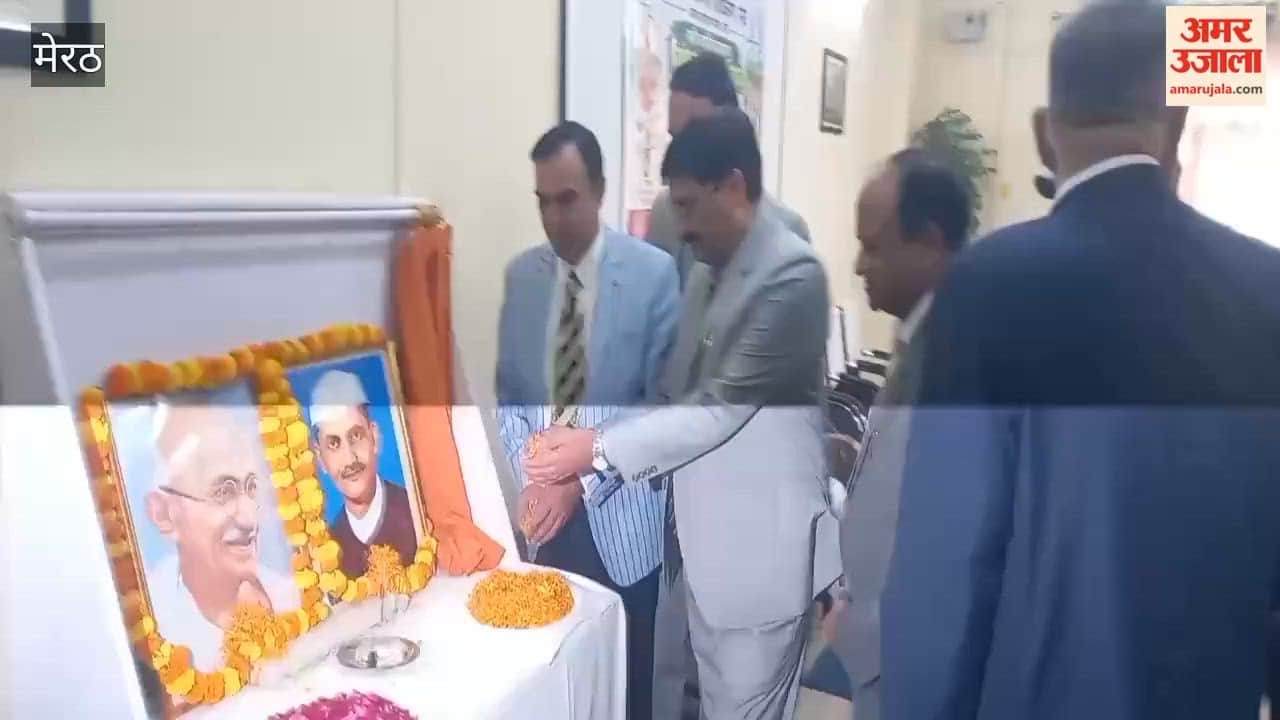 On Gandhi Jayanti, District Judge Arvind Kumar Mishra Unveils Portraits of Gandhi and Shastri, Flags Off Awareness Rally