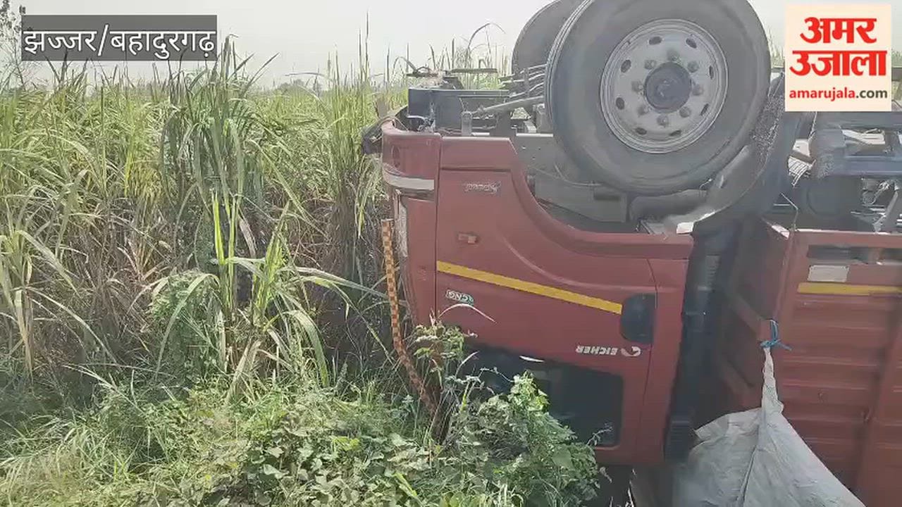 Book-laden truck overturns into roadside ditch major tragedy averted