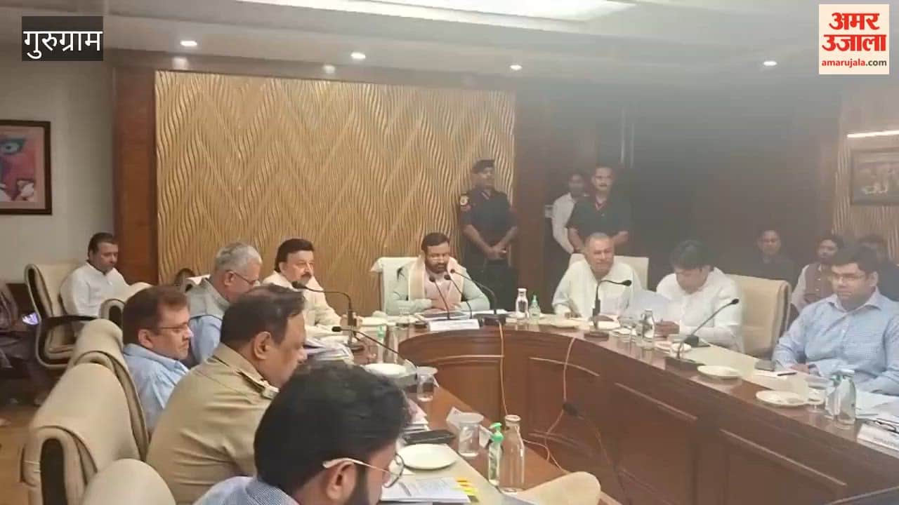Chief Minister Nayab Saini reviewed development projects of Gurugram
