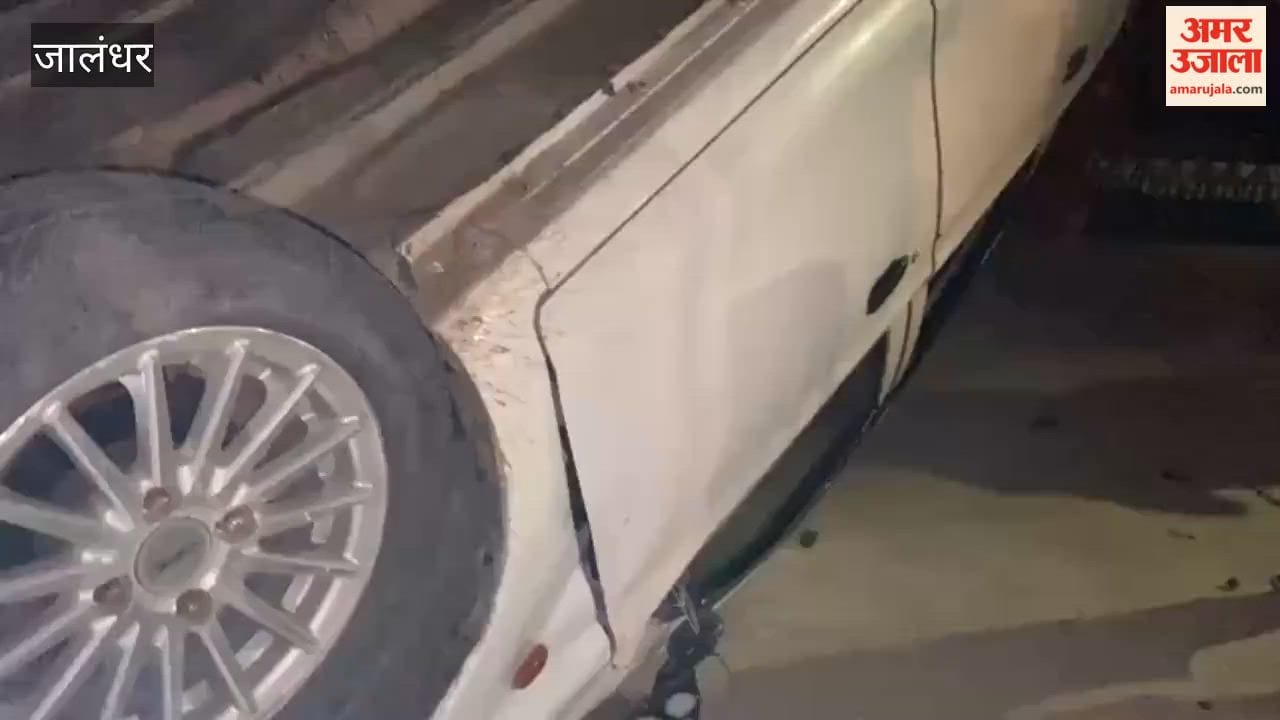 In Jalandhar, a speeding car driven by an intoxicated person rammed into parked vehicles and overturned; three people have been detained.