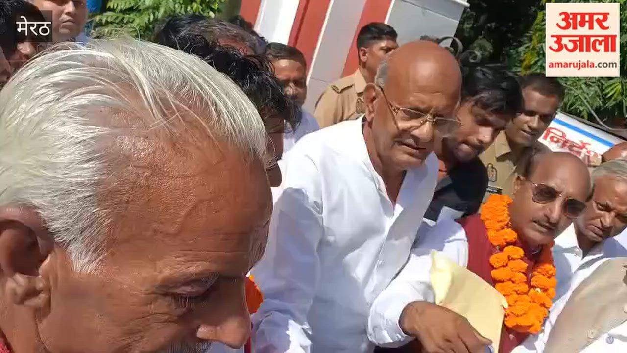 MLC Election: SP’s Parvinder Bhati and Nitin Tomar File Nominations, Congress Candidate Vikrant Vashisht Also Enters Fray