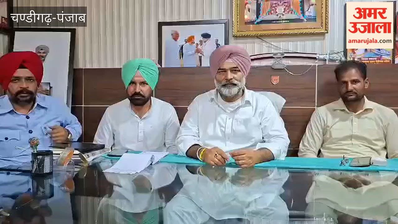 Faridkot BJP questions state government's claims of an 'education revolution'.
