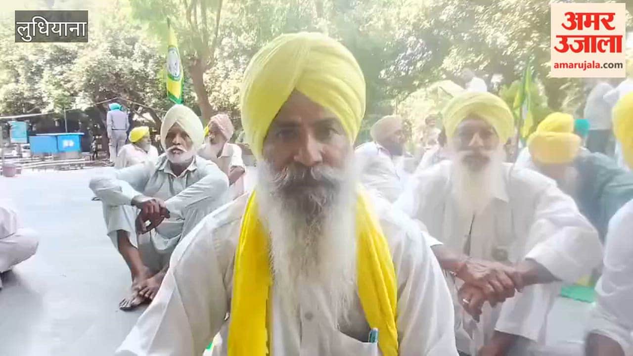 BKU Ekta Ugrahan gheraoed the DC office in Ludhiana.
