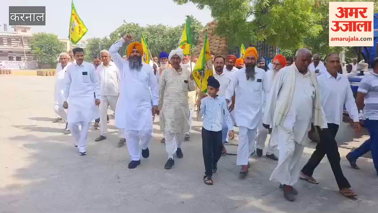 Farmers protest at Gharaunda grain market; upset over the lack of government procurement, they lock the market committee office