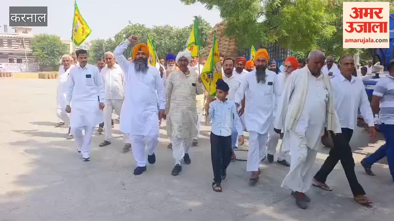Farmers protest at Gharaunda grain market; upset over the lack of government procurement, they lock the market committee office