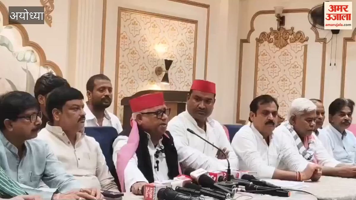 चुनाव आयोग के खिलाफ अयोध्या से सपा करेगी पैदल मार्च, दिल्ली तक पैदल जाएंगे सपा सांसद व कार्यकर्ता