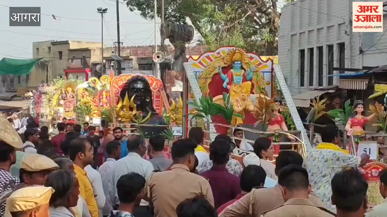 Agra's Historic Ram Barat Begins with 168 Tableaus