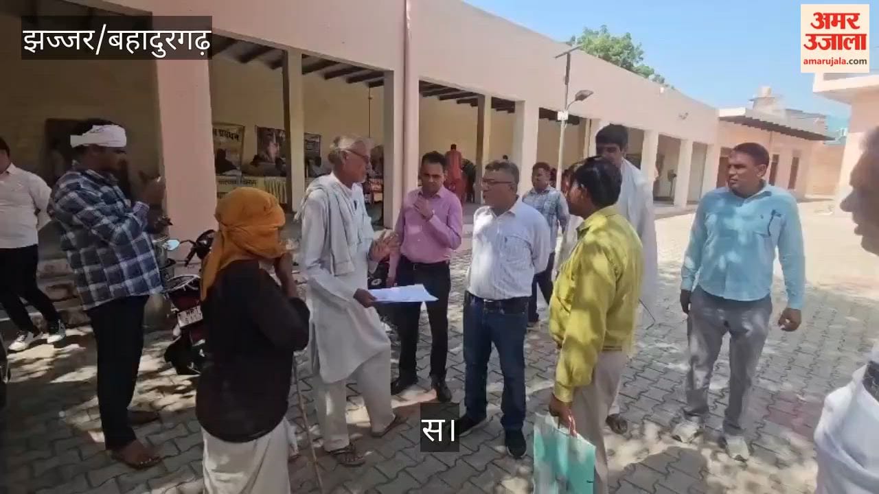 A poor man in Badli finds refuge in a temple, villagers offer support; at 77, he seeks a pension.