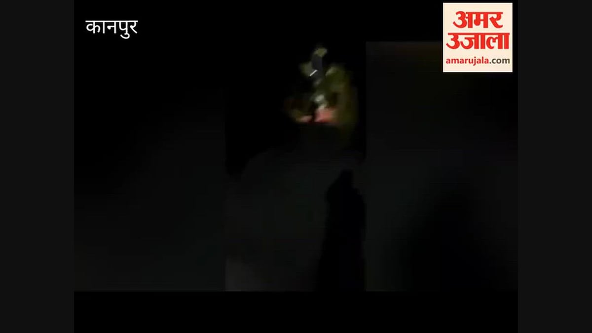 कानपुर: कैंट में छबीलपुरवा जाने वाले सड़क पर रहता अंधेरा, आने-जाने वालों को होती दिक्कत