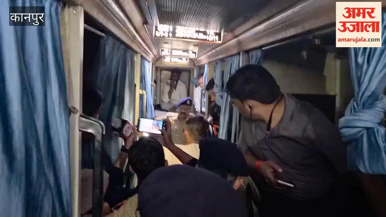 Kanpur: DCP Traffic Inspects AC and Sleeper Buses
