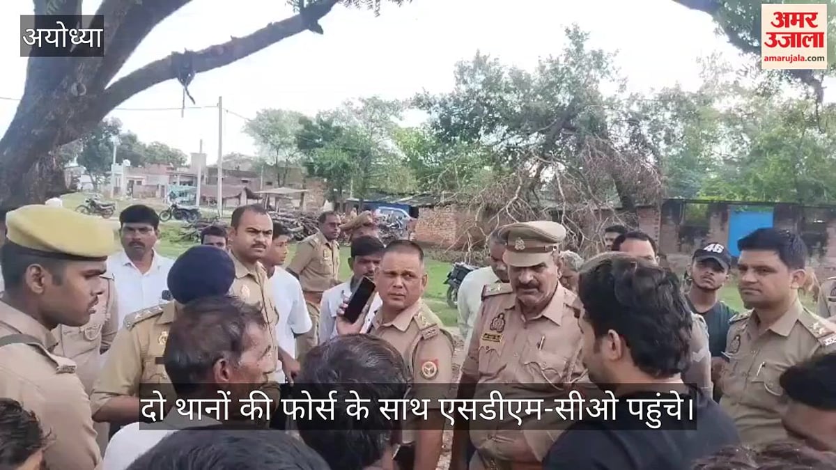 VIDEO: अंबेडकर प्रतिमा खंडित किए जाने से गांव में तनाव, अराजक तत्वों ने दिया घटना को अंजाम