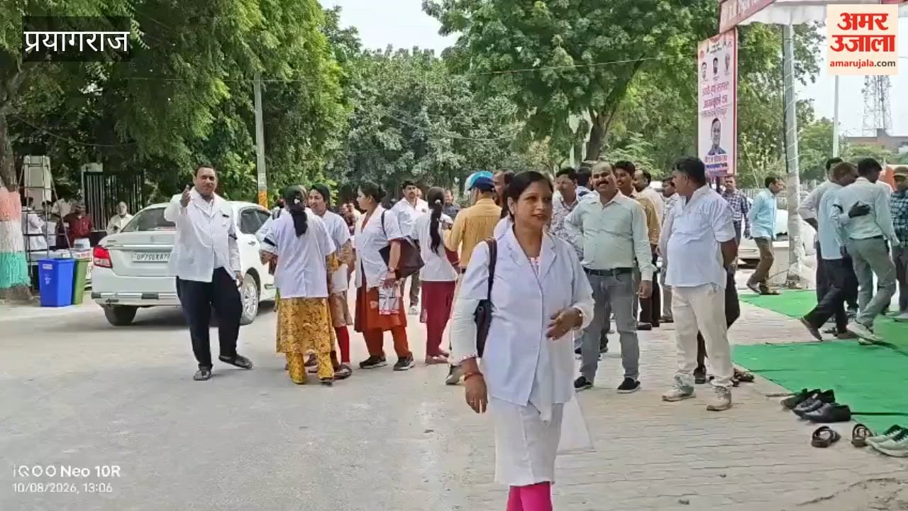 NHM contract workers begin three-day strike at Diet ground