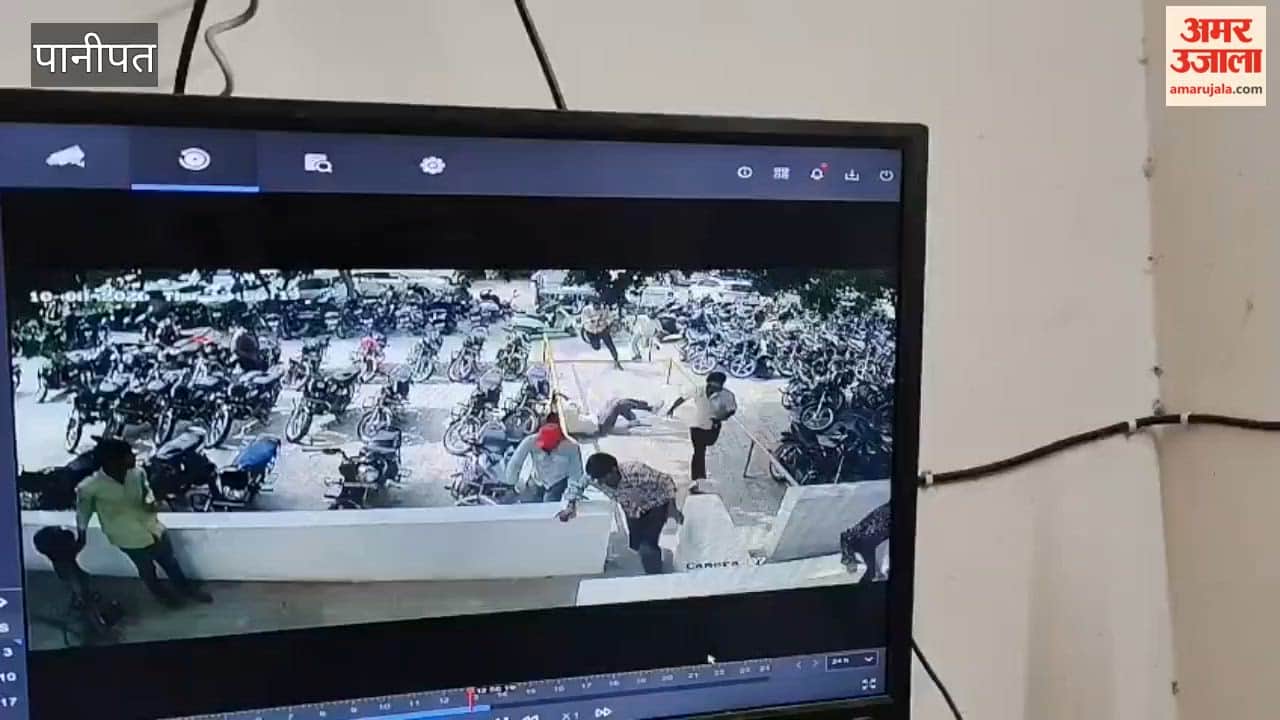 People who had come to testify at the district court complex in Panipat were attacked; two sustained serious injuries.