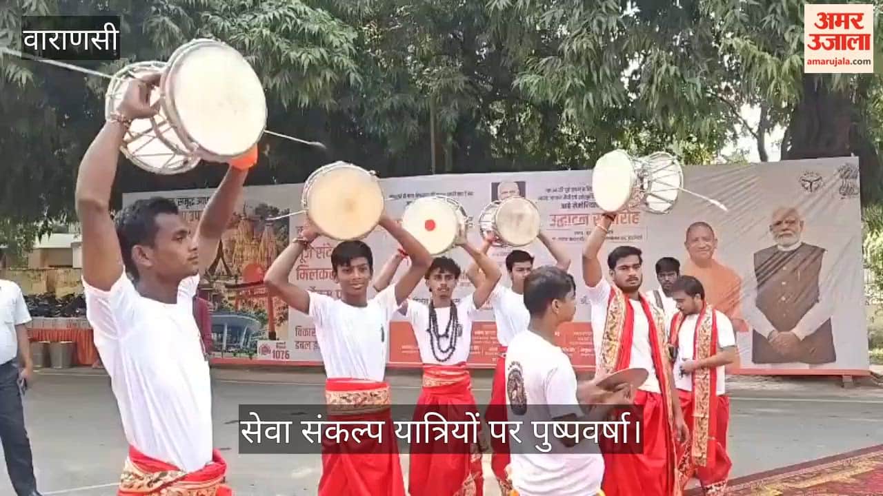 Grand welcome for 500 bike riders at Sampurnanand Sanskrit university in varanasi