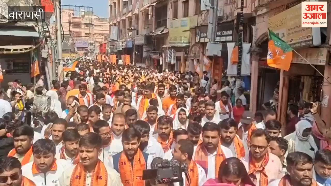 Kalash Yatra in varanasi 51 women and bikers participated for Jalabhishek ritual at Kashi Vishwanath Temple