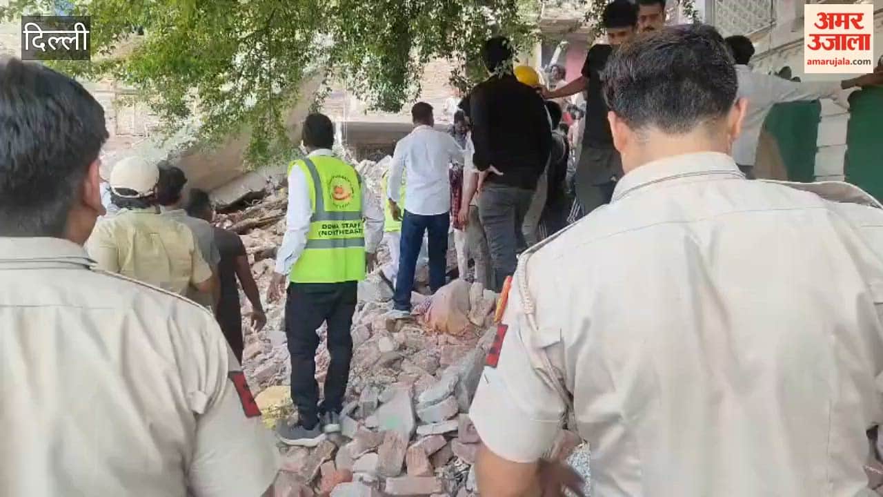 Rescue operation underway after building collapsed in Delhi New Seemapuri