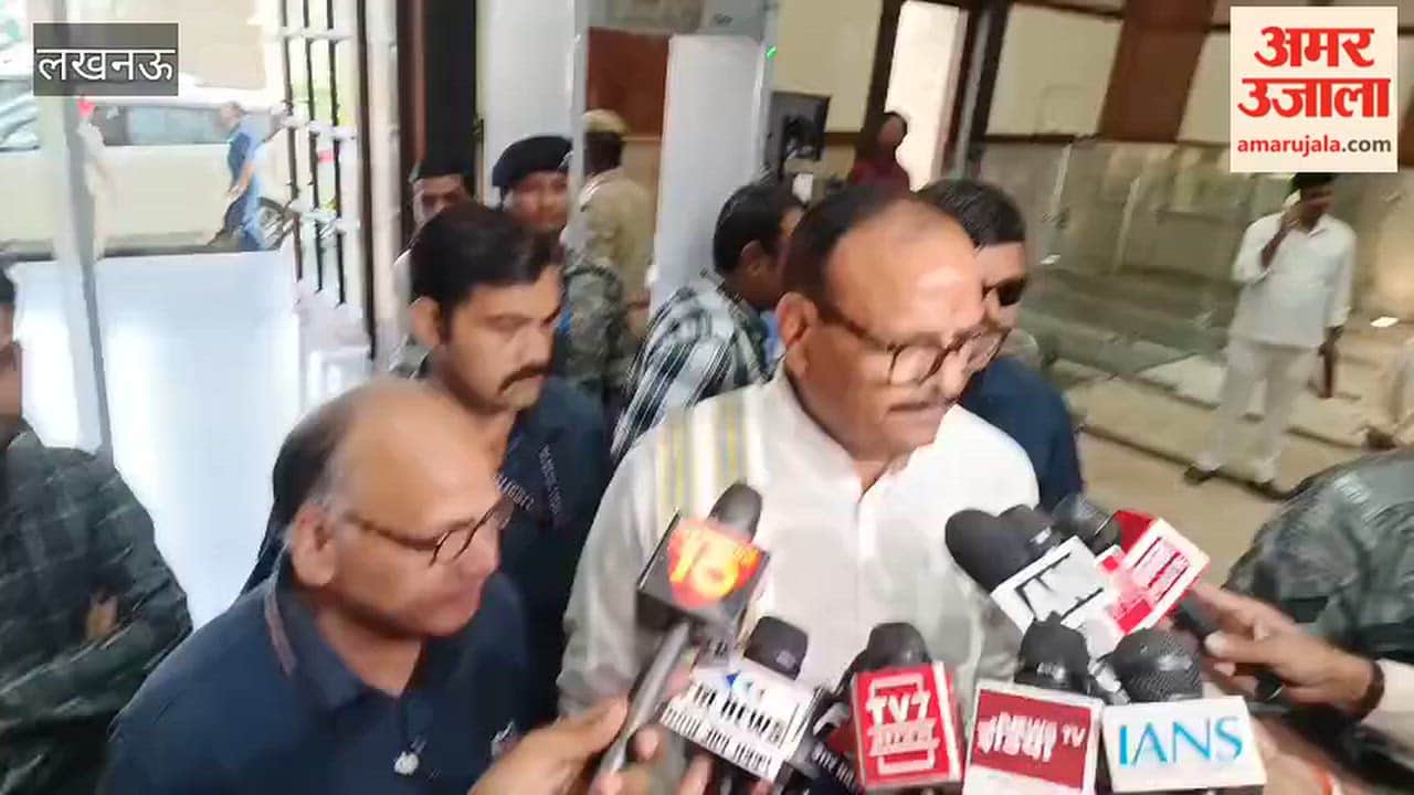 Brajesh Pathak said Akhilesh Yadav hands are stained with blood of Kar Sevaks