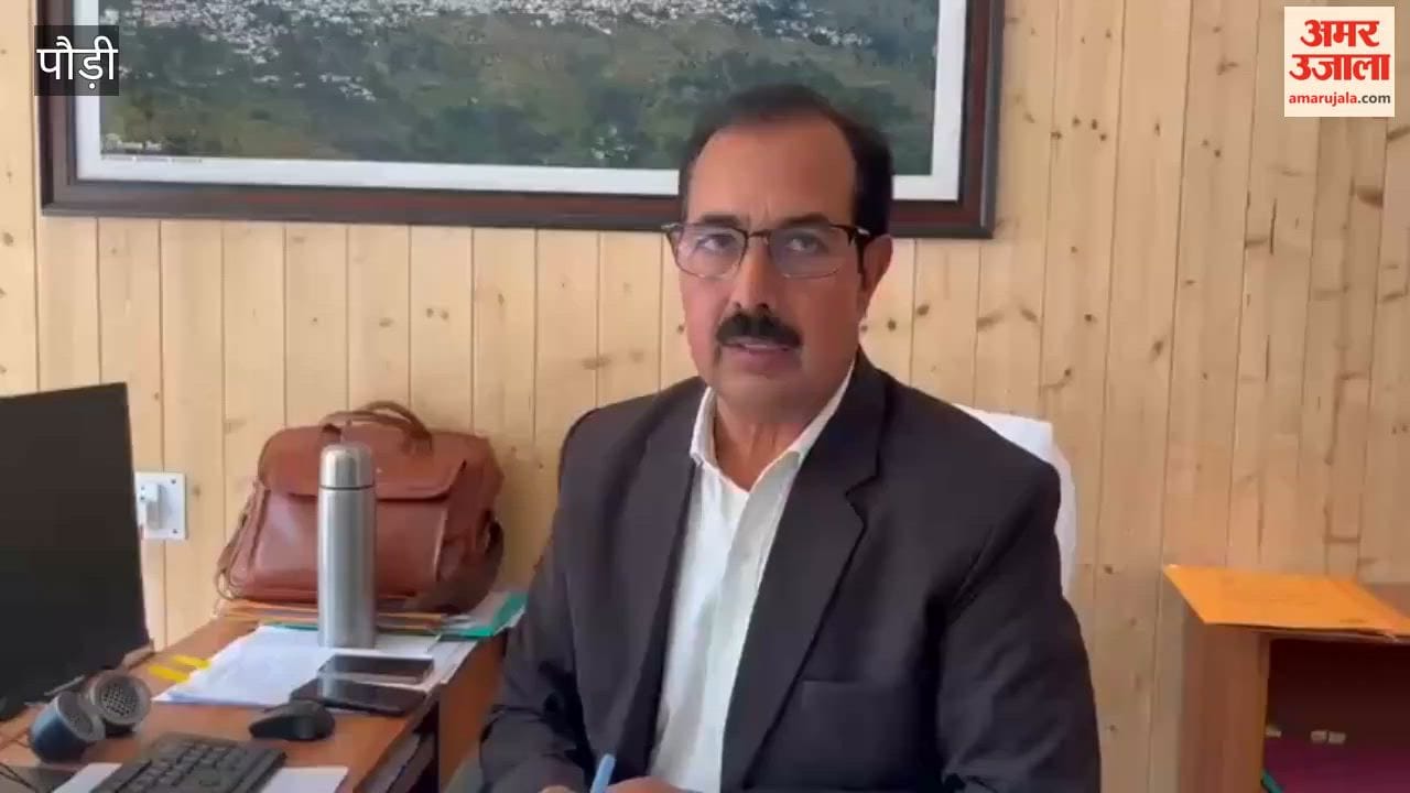 Pauri:Demand for a road to Shrikot village; villagers threaten to block the highway
