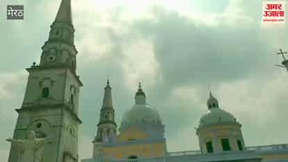 Holy Mass and mass prayer took place in the historic Catholic Church, a procession was taken out.