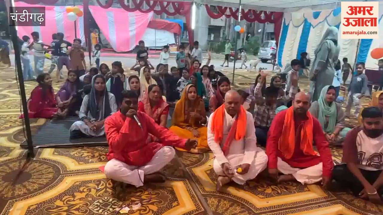 Chandigarh temples resounded with chants