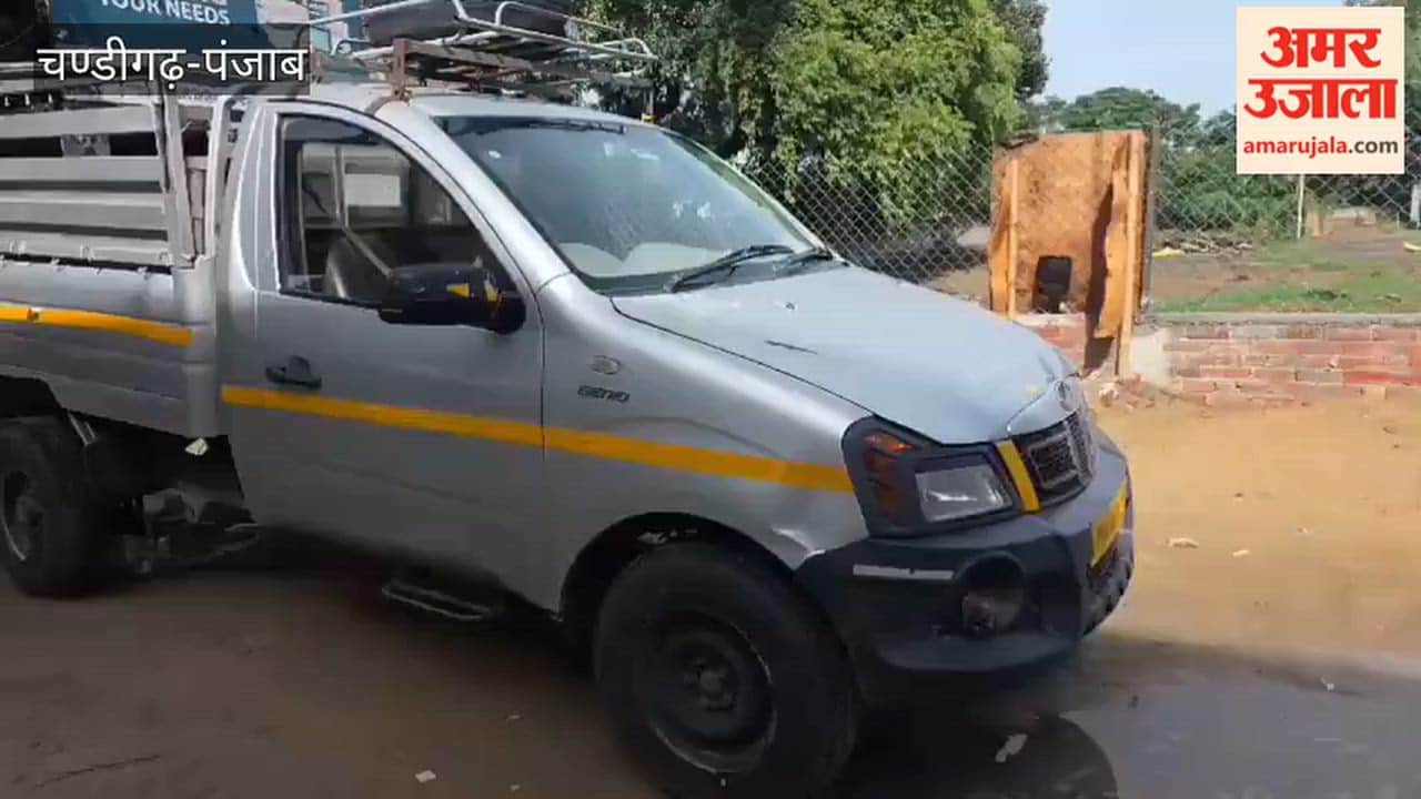 Vehicle thief opens fire when cornered by police, gets injured after shooting himself in the leg; stolen pickup recovered from Bathinda